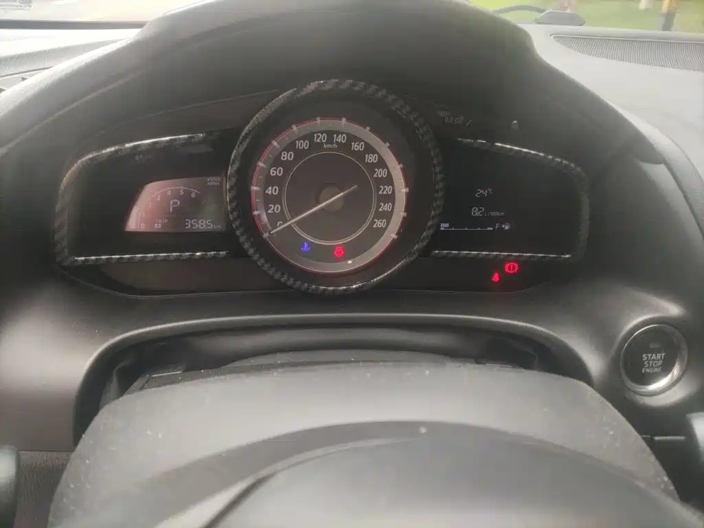 صورة 12 - Mazda Mazda 3