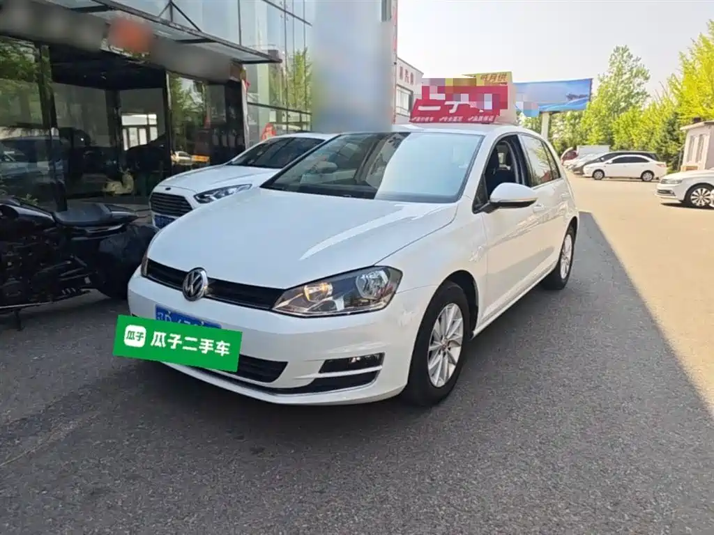 Volkswagen Golf 2016 1.6L Automatic Fashion