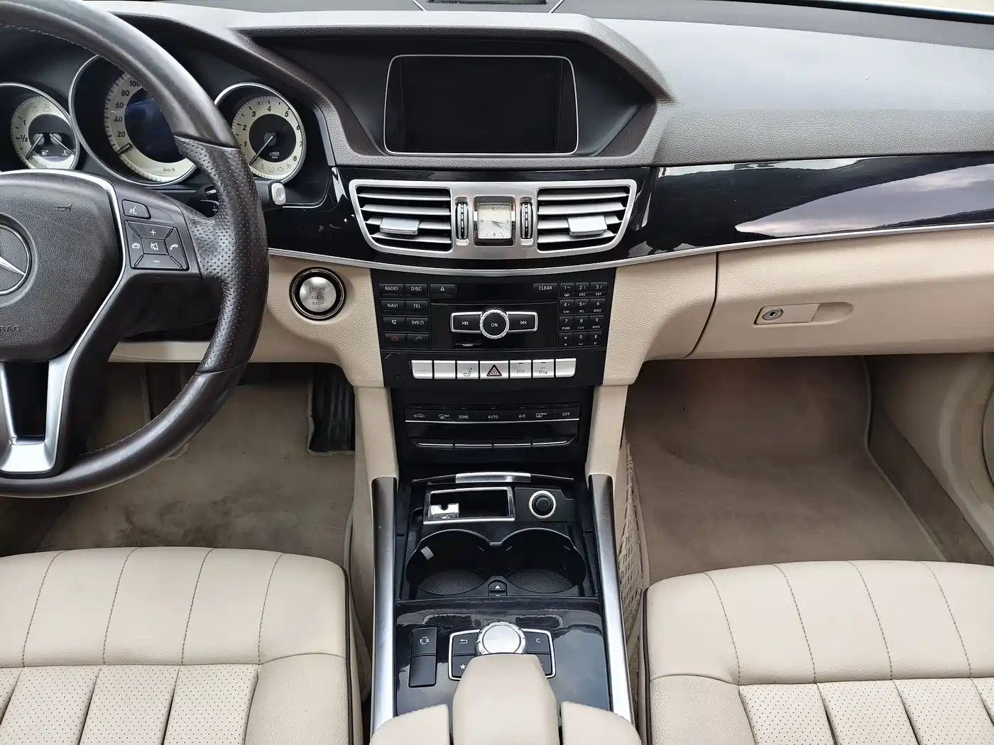 Mercedes-Benz E-Class 2015 E 260 L Sport фото 14