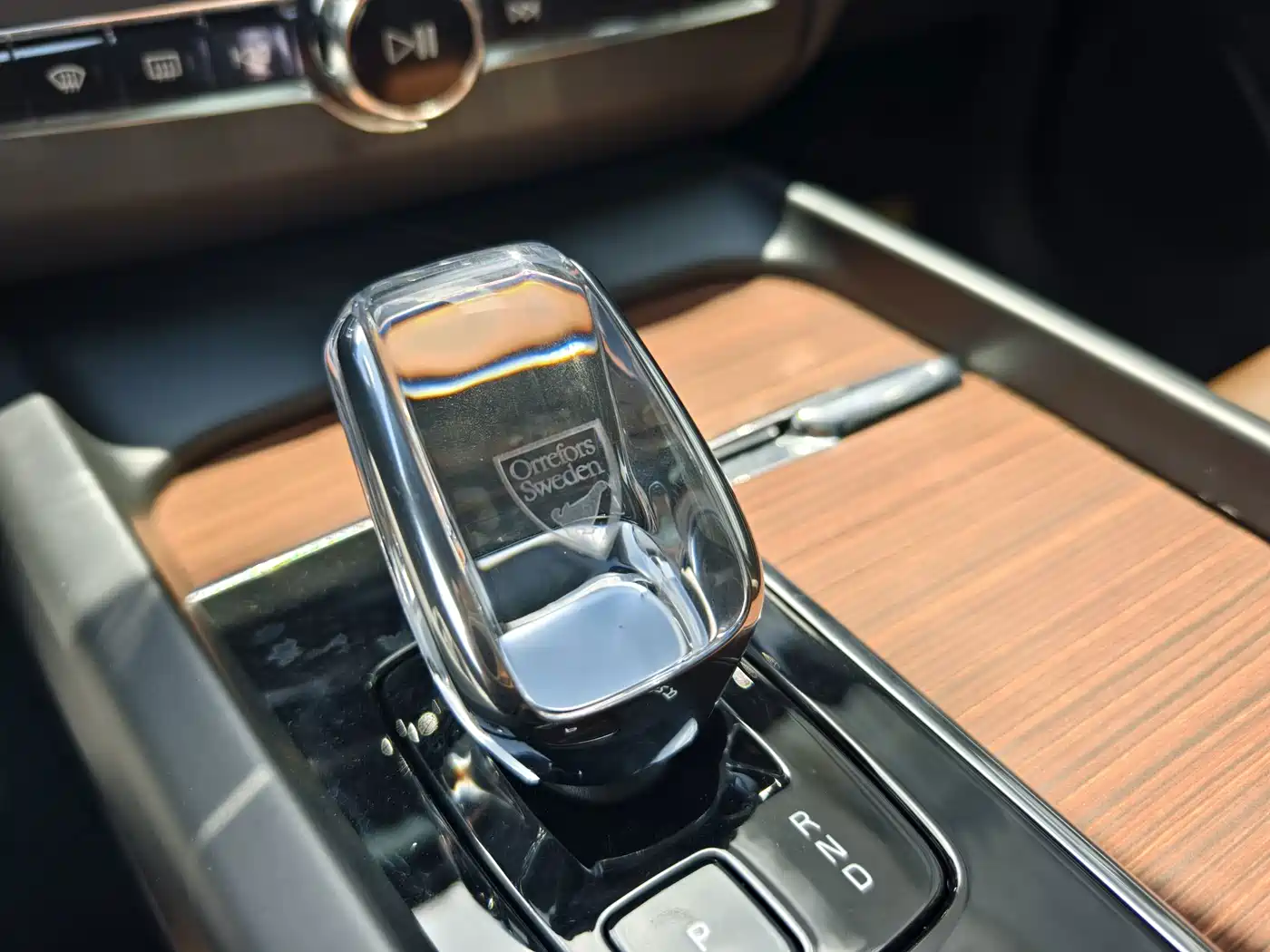 Volvo XC60 Plug-in Hybrid 2024 2025 Plug-in Hybrid Long Range AWD Zhiya Luxury Edition