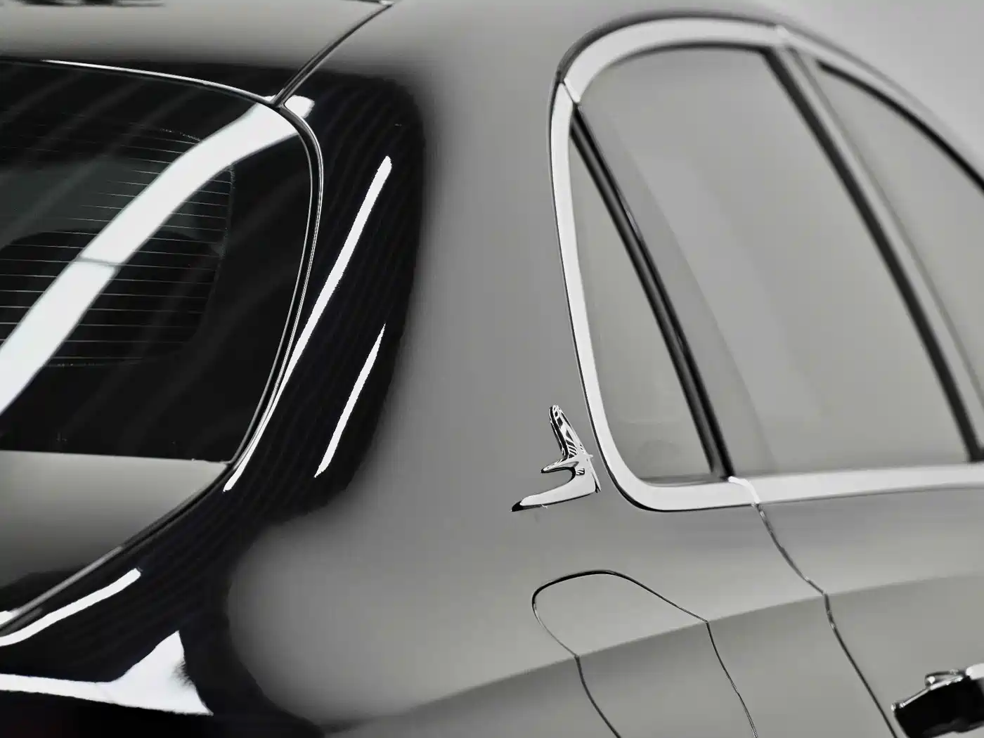 Mercedes-Benz E-Class 2025 E 300 L Fashion фото 4