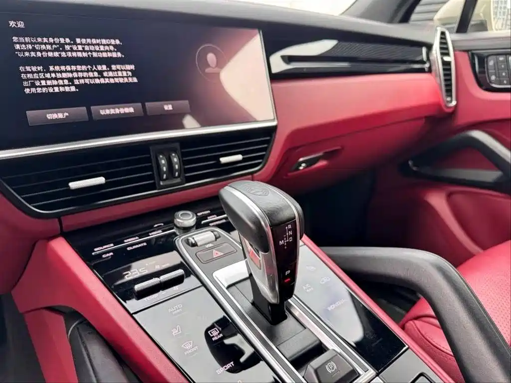 Porsche Cayenne 2019 Cayenne 3.0T фото 11