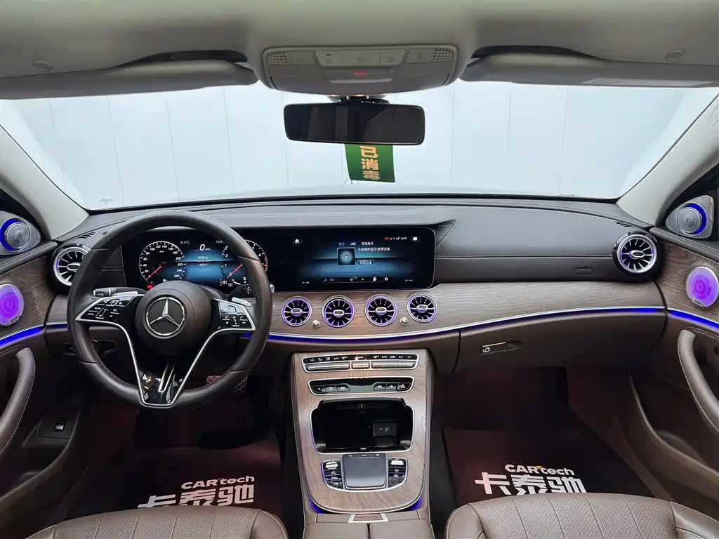 MERCEDES-BENZ E-CLASS
