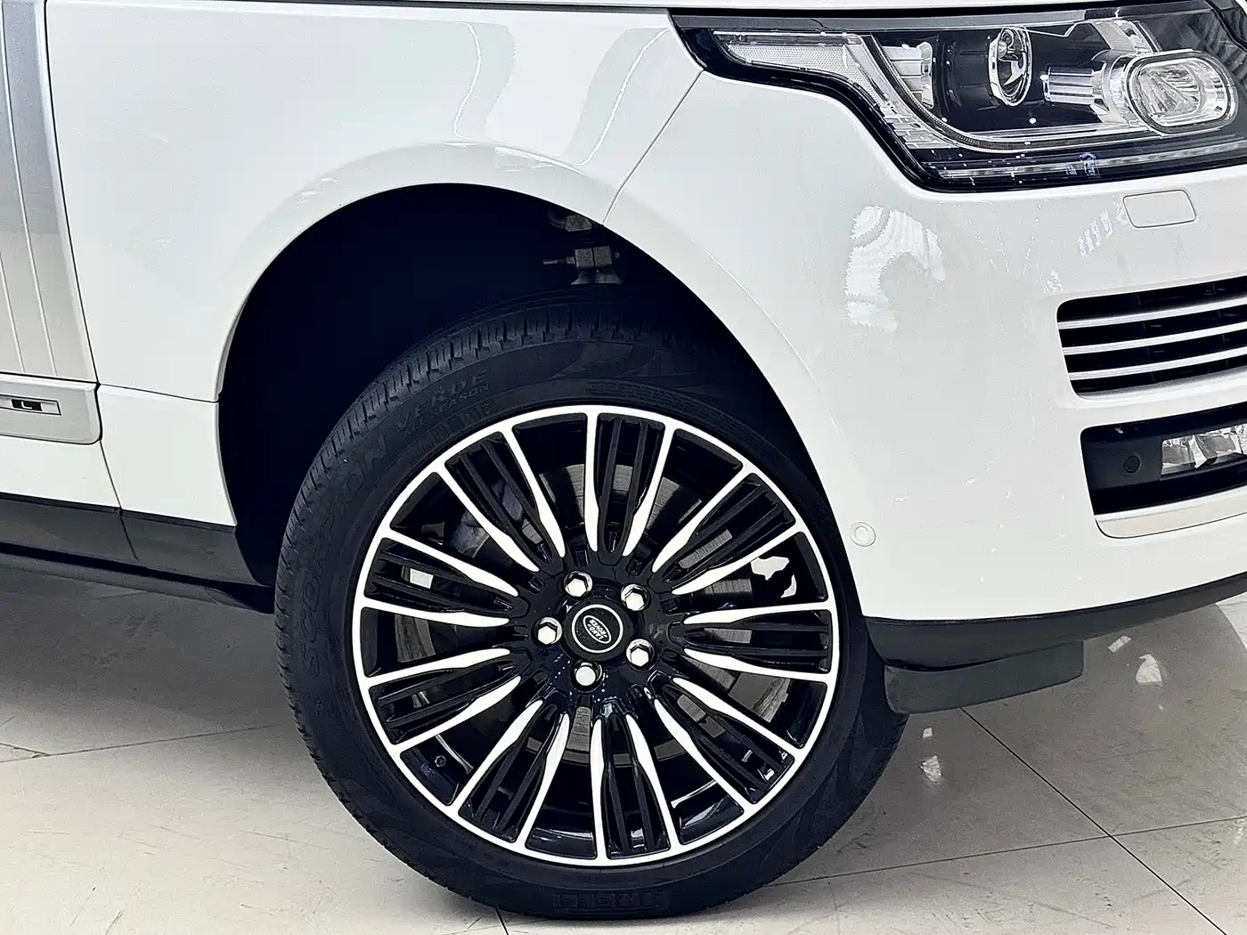 Land Rover Range Rover 2017 5.0 SC V8 AB Ultimate Autobiography LWB фото 7