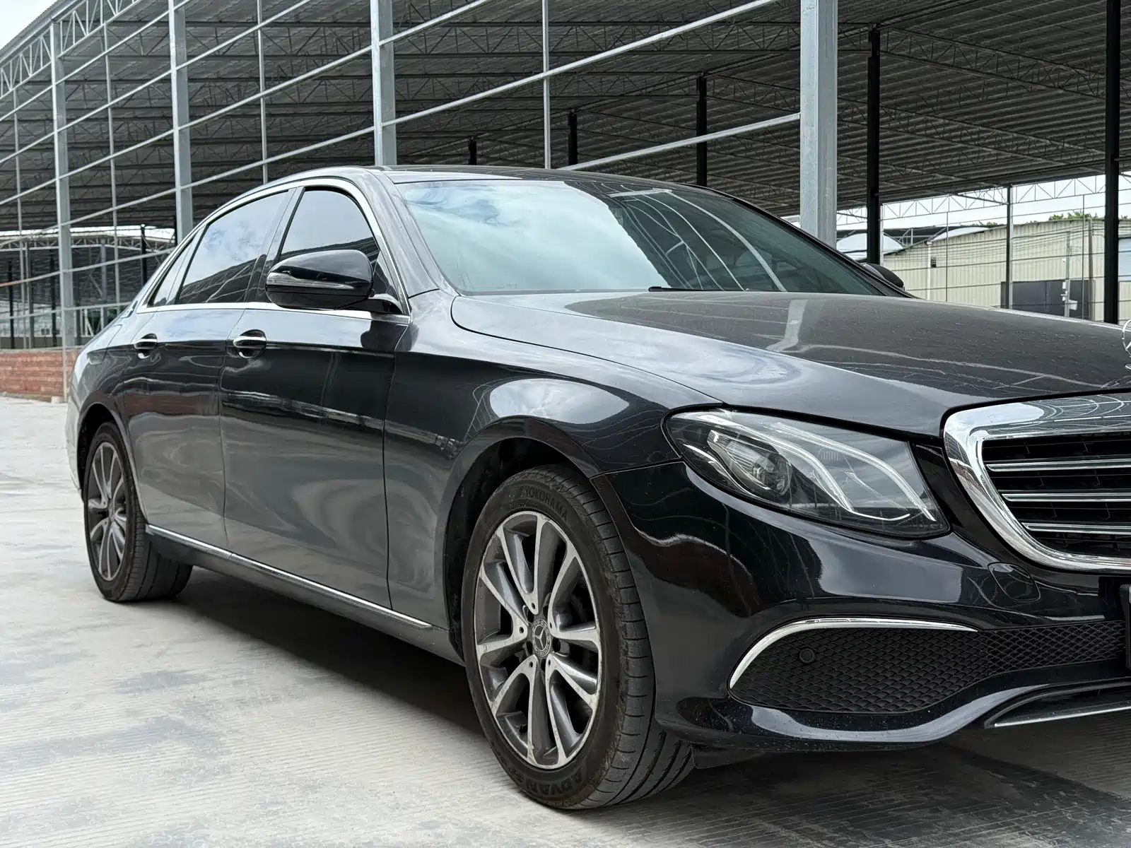 Фото 14 - Mercedes-Benz E-Class