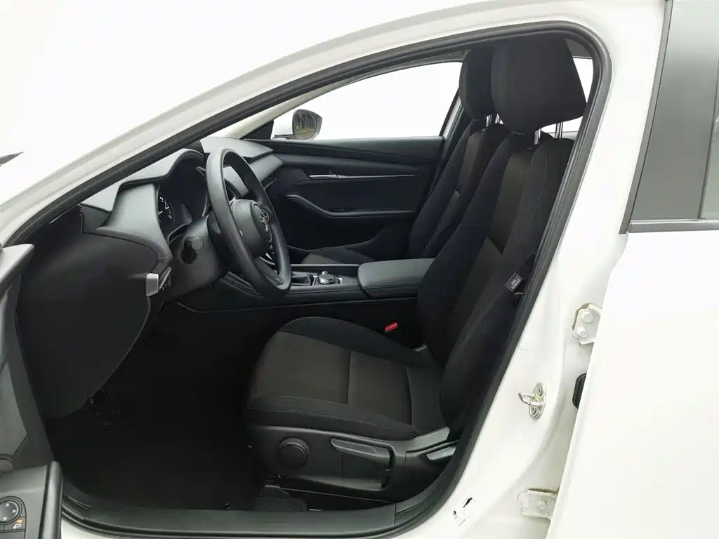 MAZDA 3 ANGKESAILA