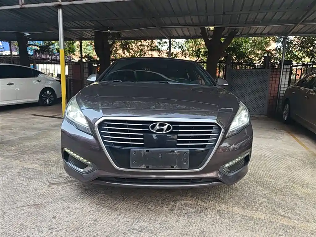 Hyundai Sonata 2017 1.6T GLS Smart фото 3
