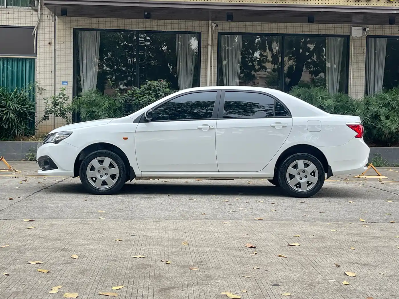 BYD F3 2020 1.5L Manual Premium Edition фото 10