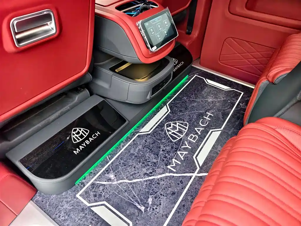 Mercedes-Benz Vito 2024 2.0T Business 7-Seater фото 21