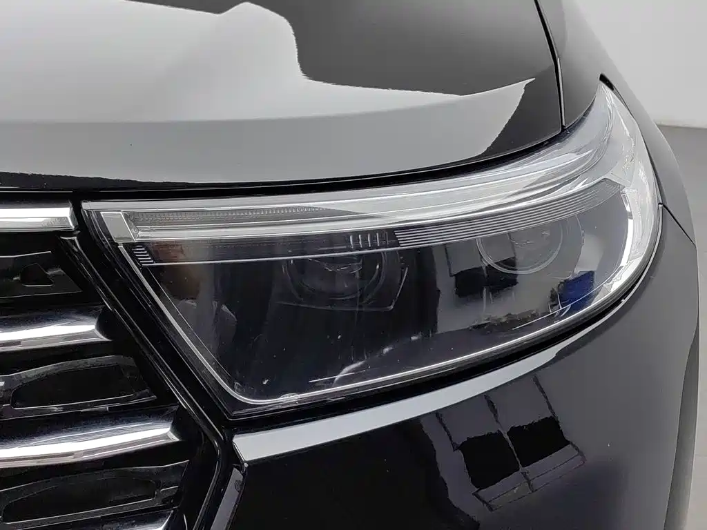 Фото 7 - Ford Explorer