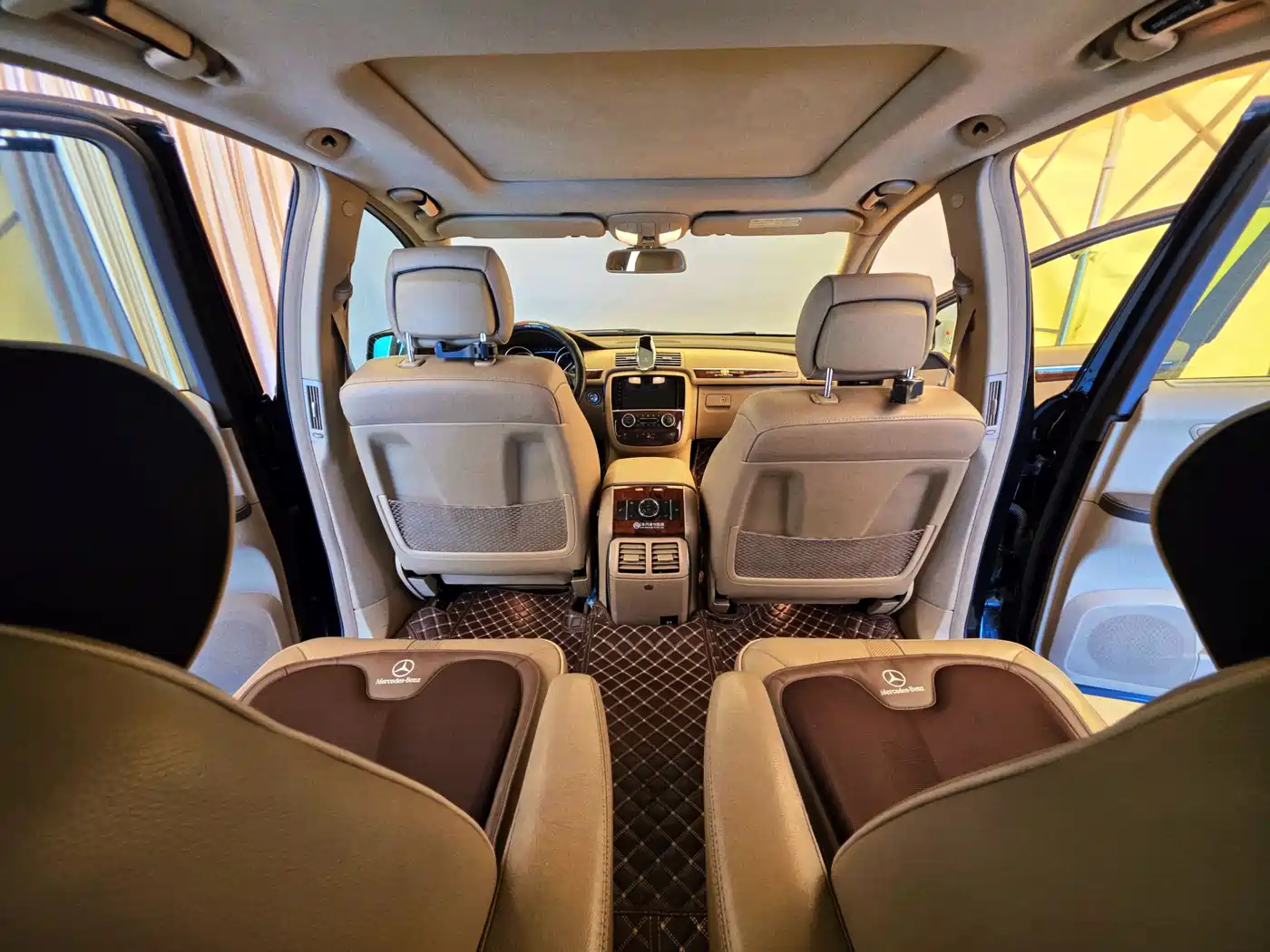 Mercedes-Benz R-Class 2011 R 350 L 4MATIC фото 23