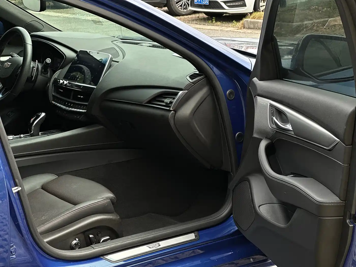 Cadillac CT5 2021 28T Leading Sport фото 10