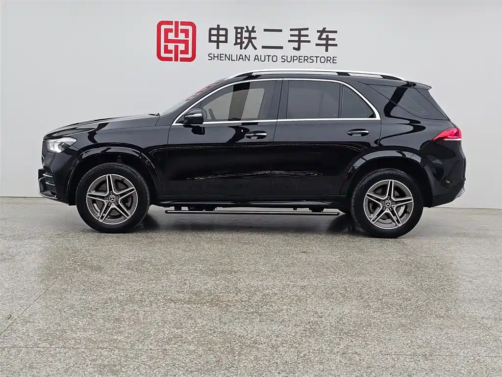 Mercedes-Benz GLE 2021 GLE 450 4MATIC Fashion фото 4