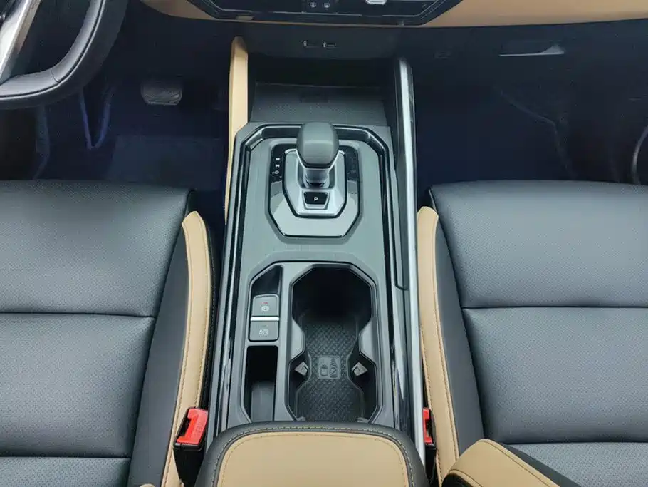 Geely Haoyue PRO 2024 2024 1.5T DCT Free Roaming+