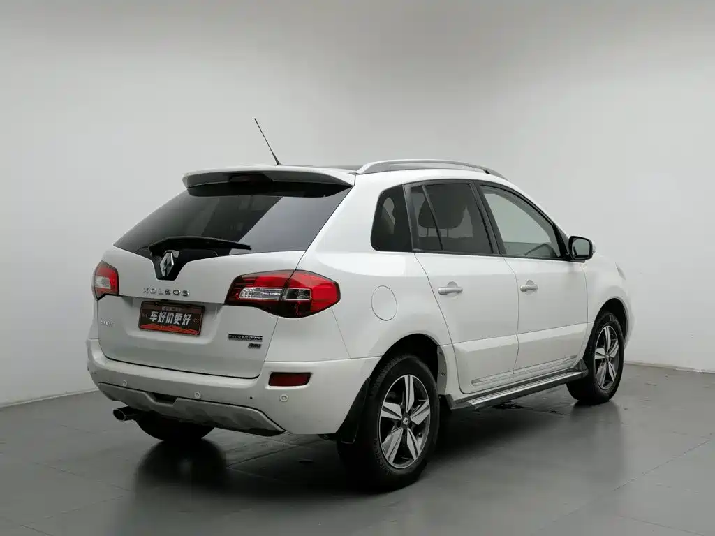 Renault Koleos (Import) 2014 2014 2.5L 4WD Comfort Edition