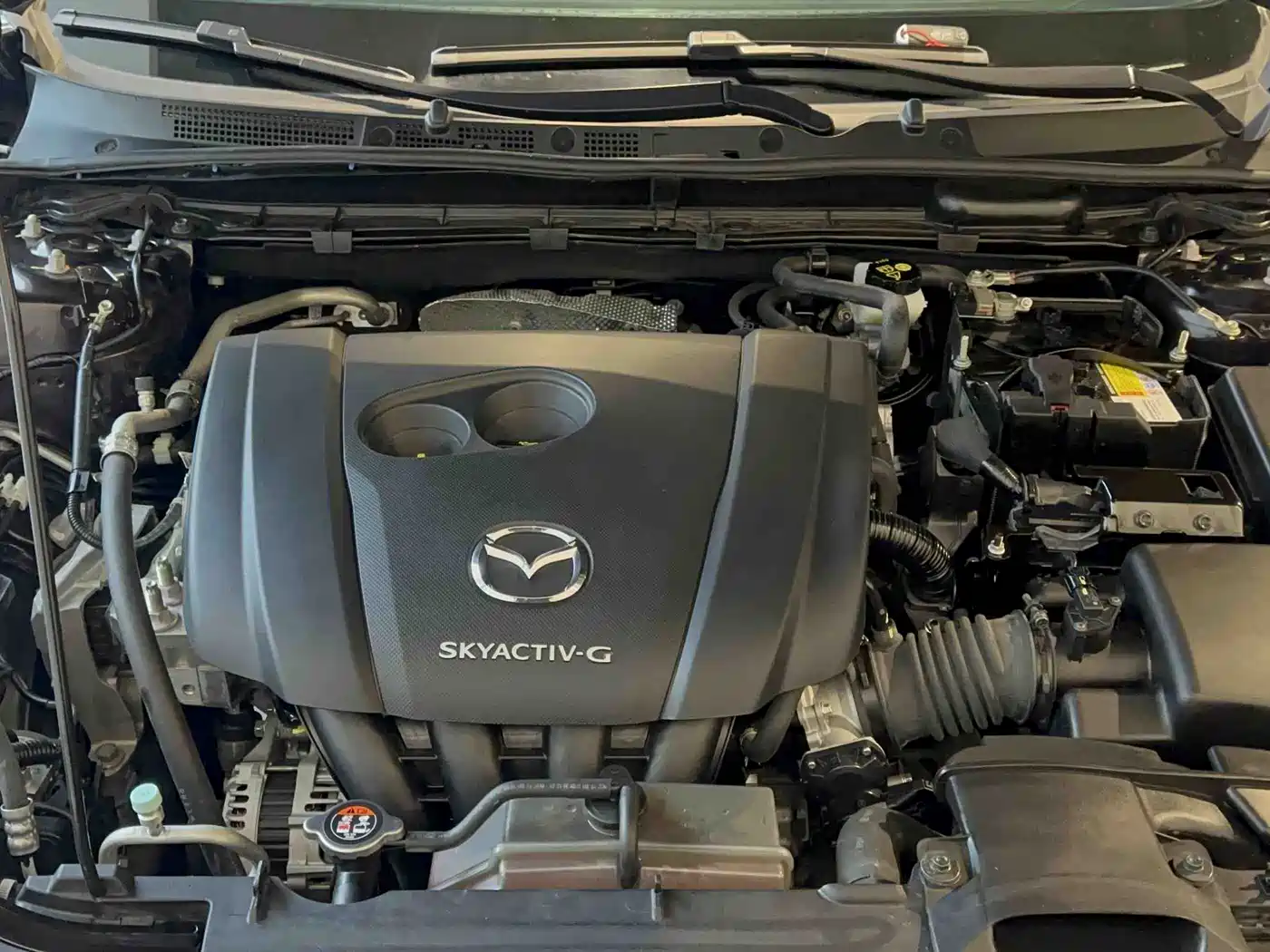 MAZDA CX-4