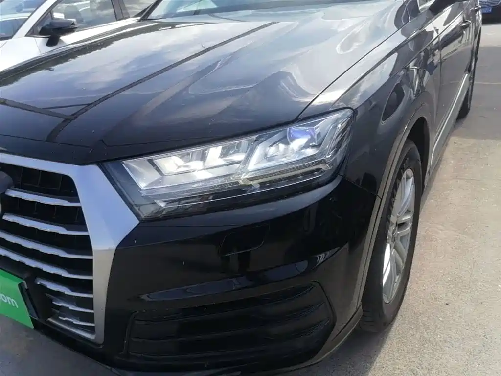Audi Q7 2018 40 TFSI S line Sport фото 24
