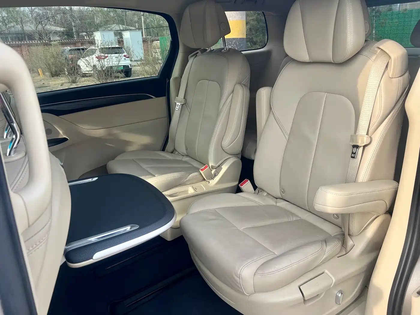 Buick GL8 2023 ES Landmaster Exclusive фото 16