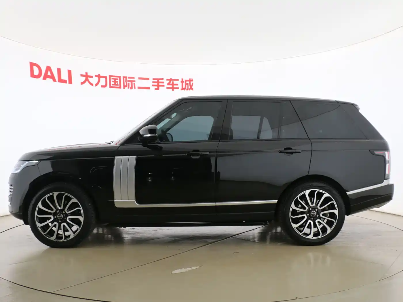Land Rover Range Rover 2015 3.0 TDV6 Vogue фото 14