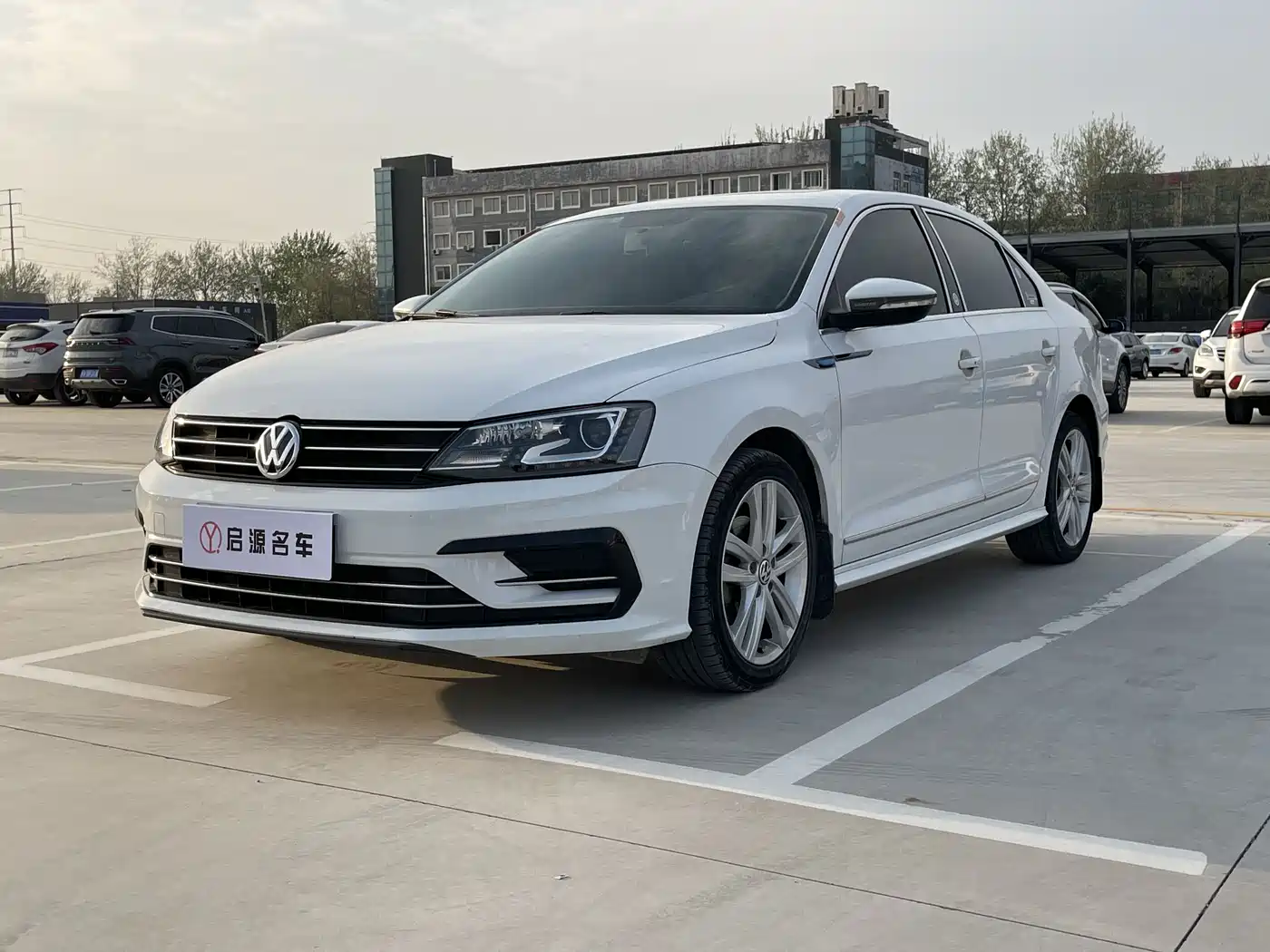Volkswagen Sagitar 2018 280TSI DSG Spark Edition