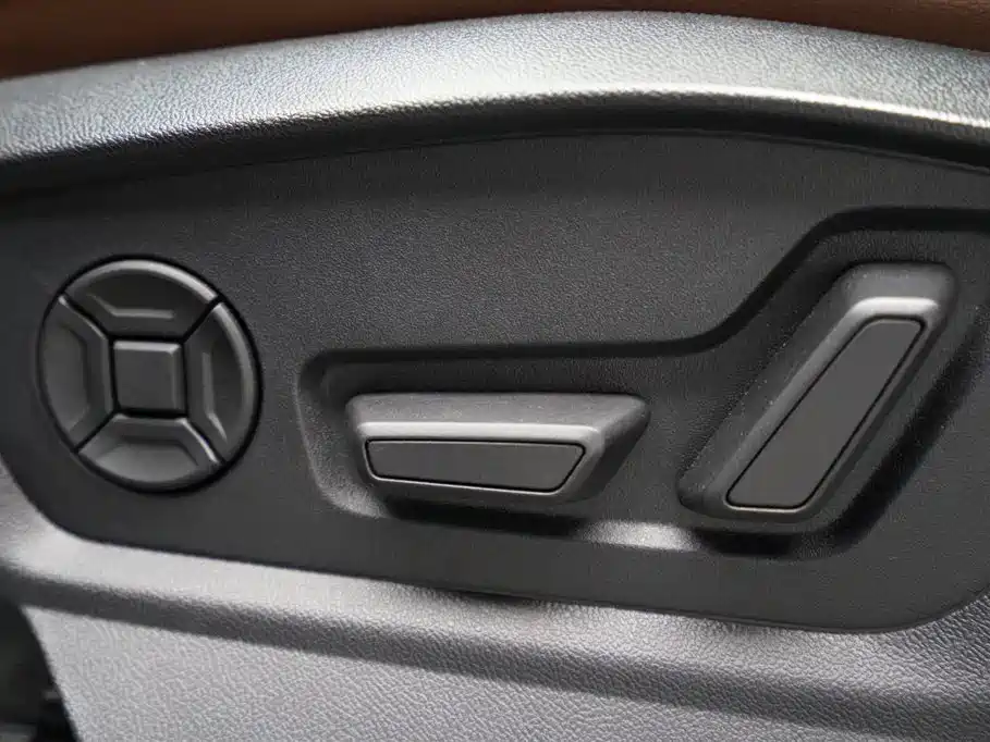 Audi Q8 2021 Model 55 TFSI Luxury Dynamic фото 6