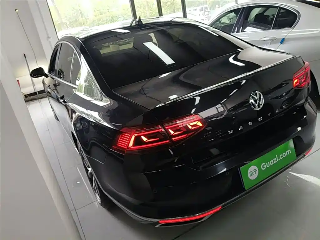 Volkswagen Magotan 2020 330TSI DSG Leading фото 5