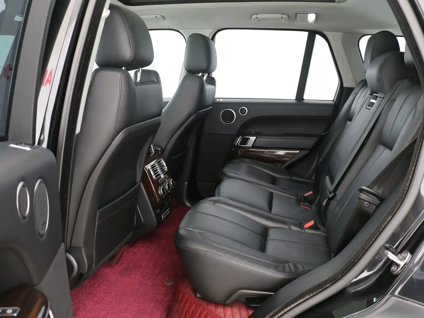 Land Rover Range Rover 2015 3.0 TDV6 Vogue фото 6