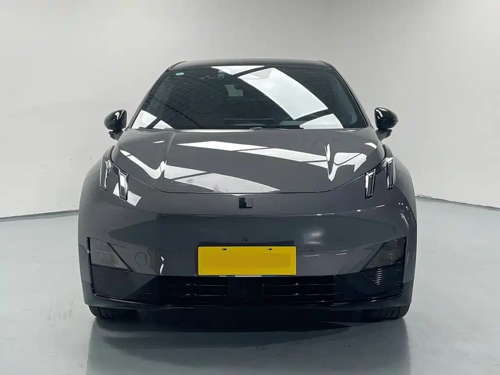 Фото 2 - Lynk & Co Z20