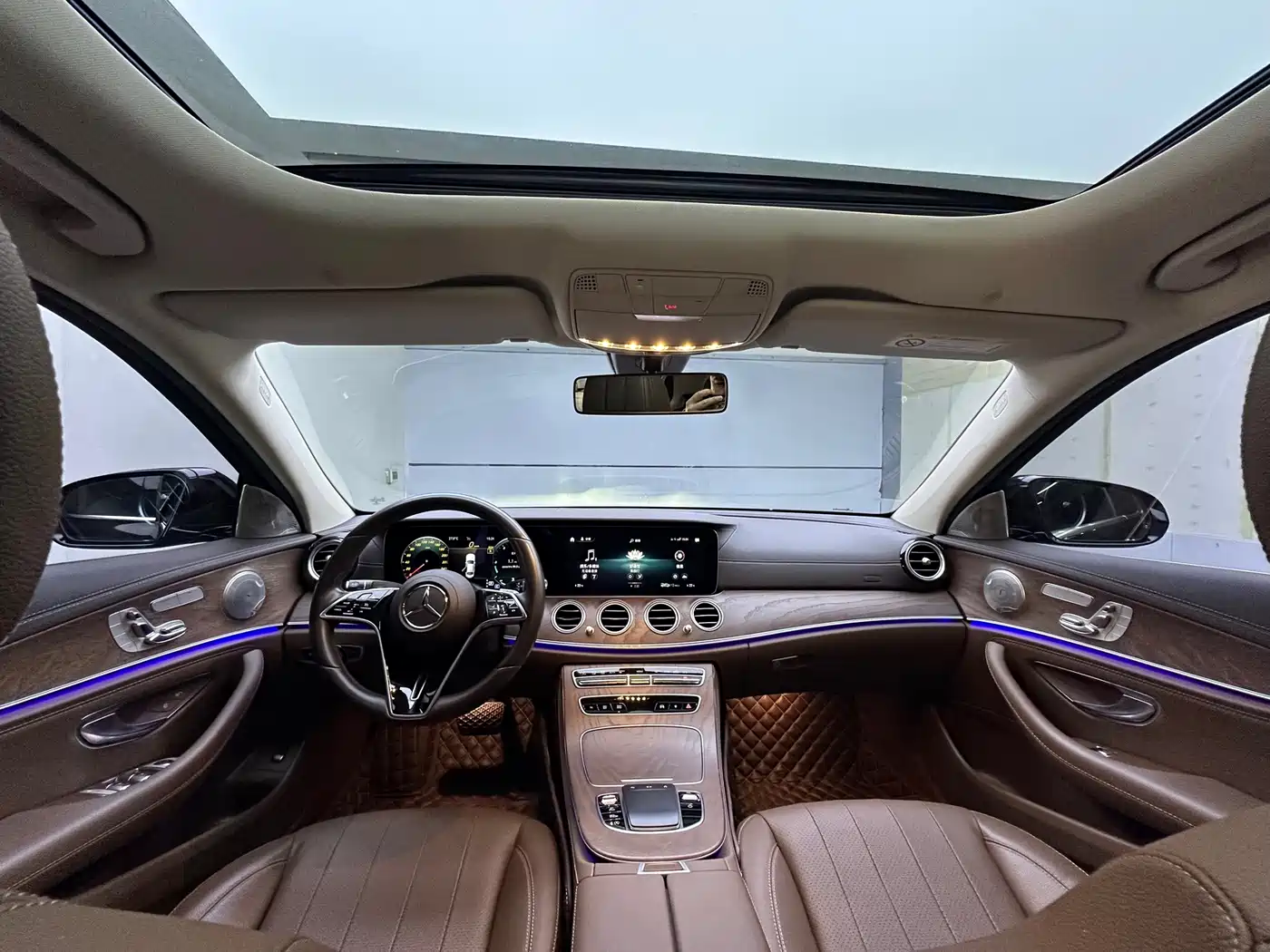 MERCEDES-BENZ E CLASS