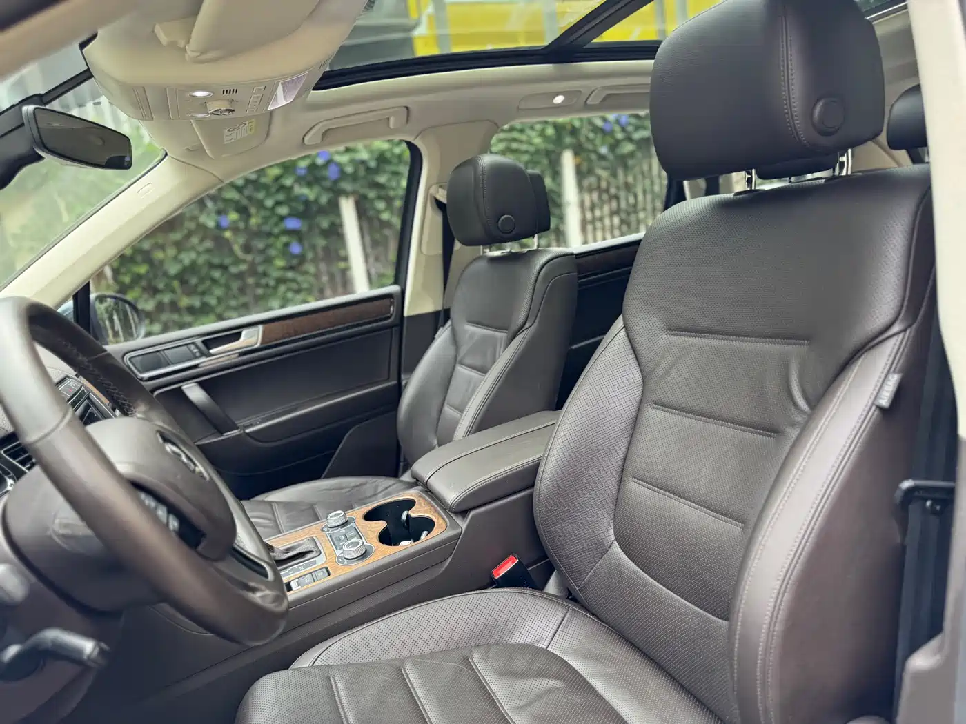 Volkswagen Touareg 2017 3.0TSI Explorer Edition фото 12