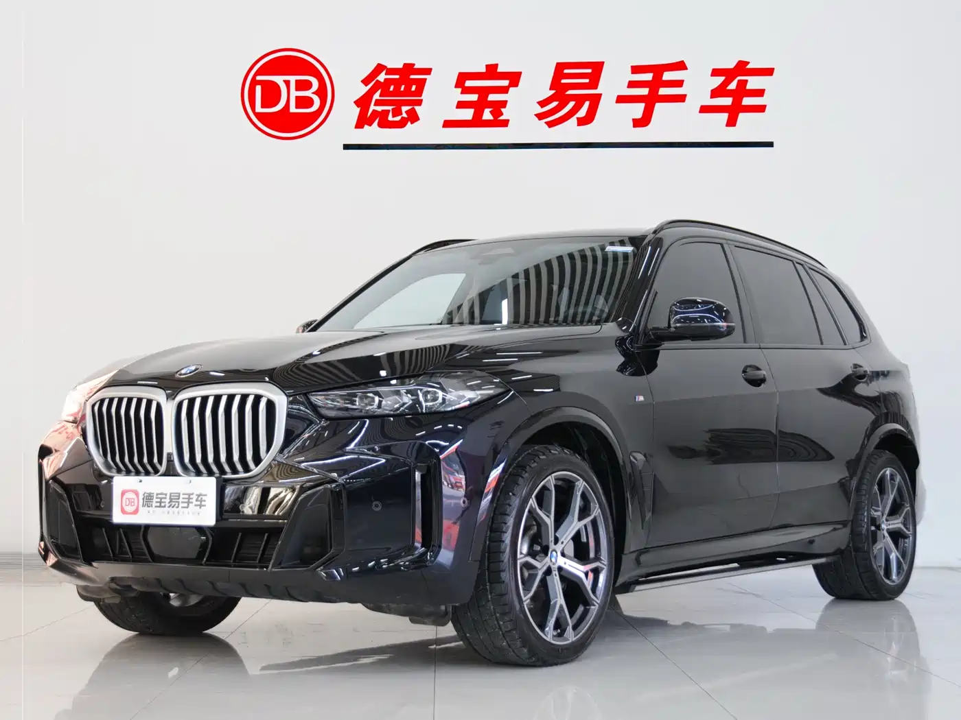 BMW X5 2023 xDrive 30Li Premium M Sport Black Night Package