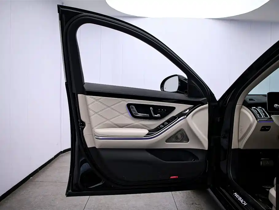 Mercedes-Benz Maybach S-Class 2024 Facelift S 480 4MATIC фото 11