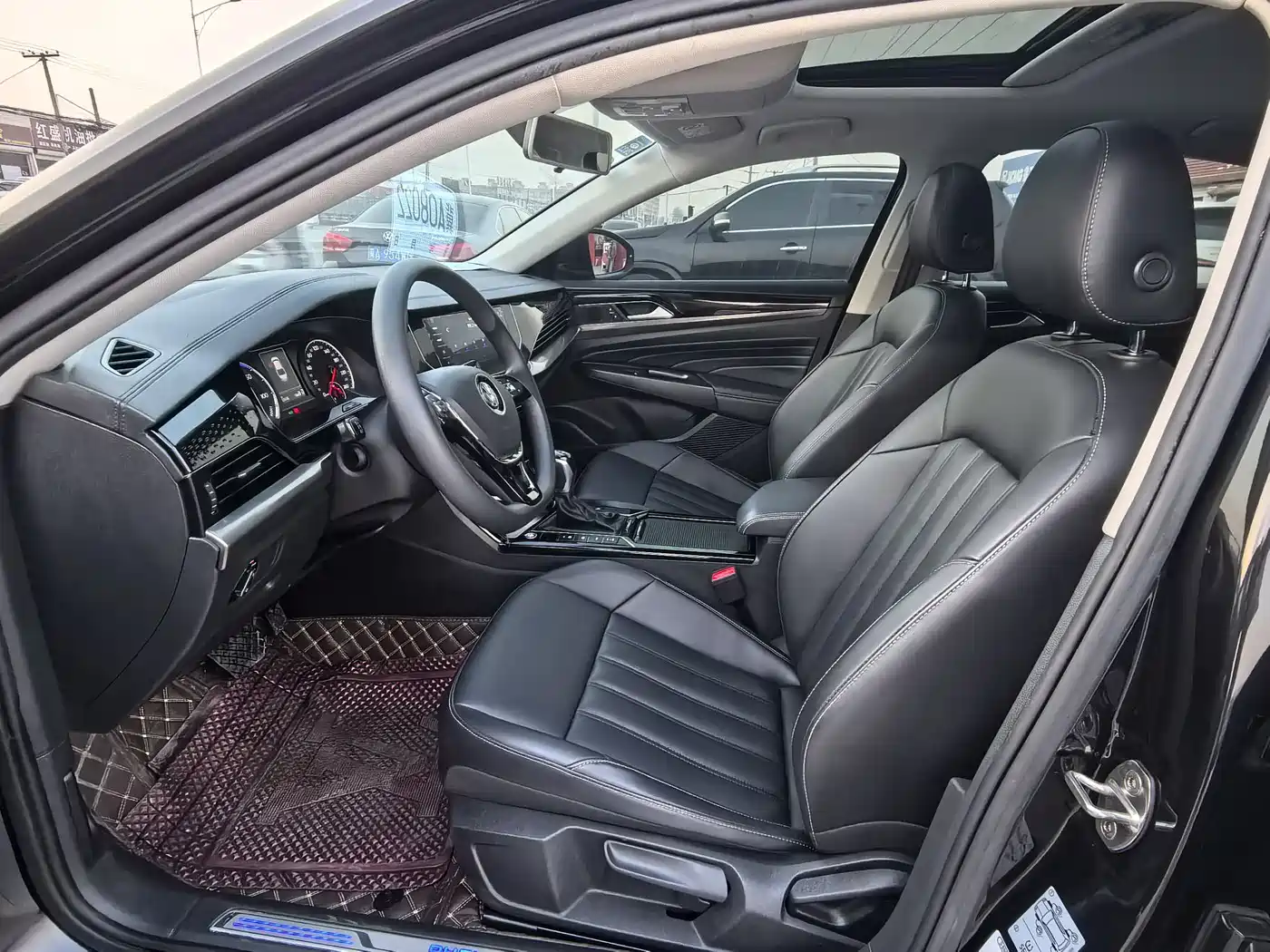 Volkswagen Passat New Energy 2020 430PHEV Hybrid Elite (China VI) фото 8