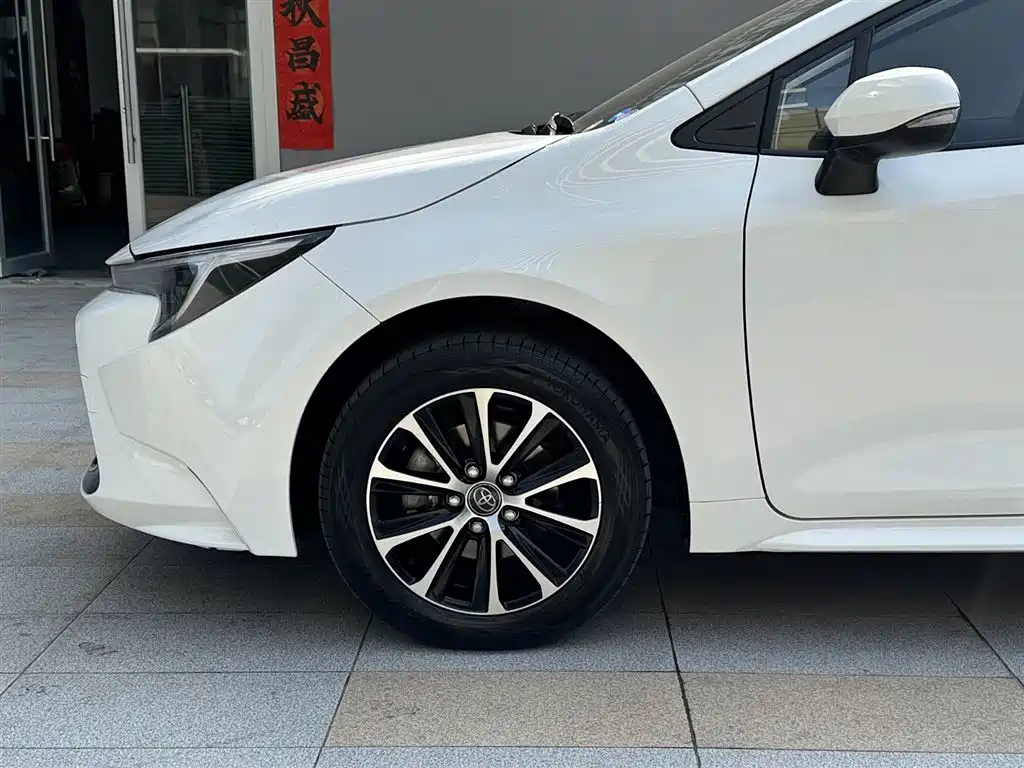 Toyota Levin 2024 185T CVT Luxury Edition фото 22