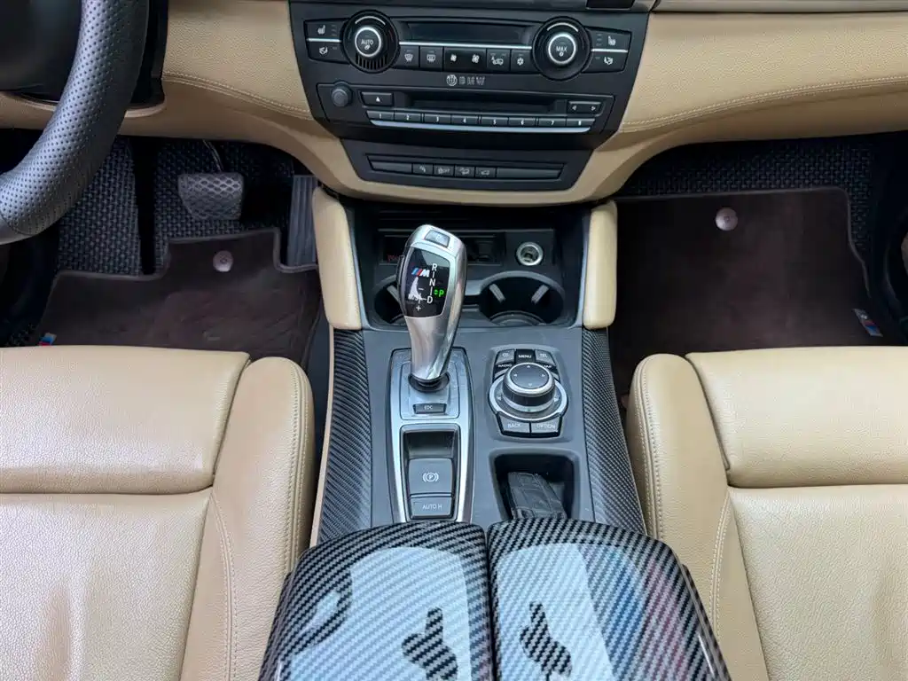 BMW X6 M 2010 X6 M фото 7