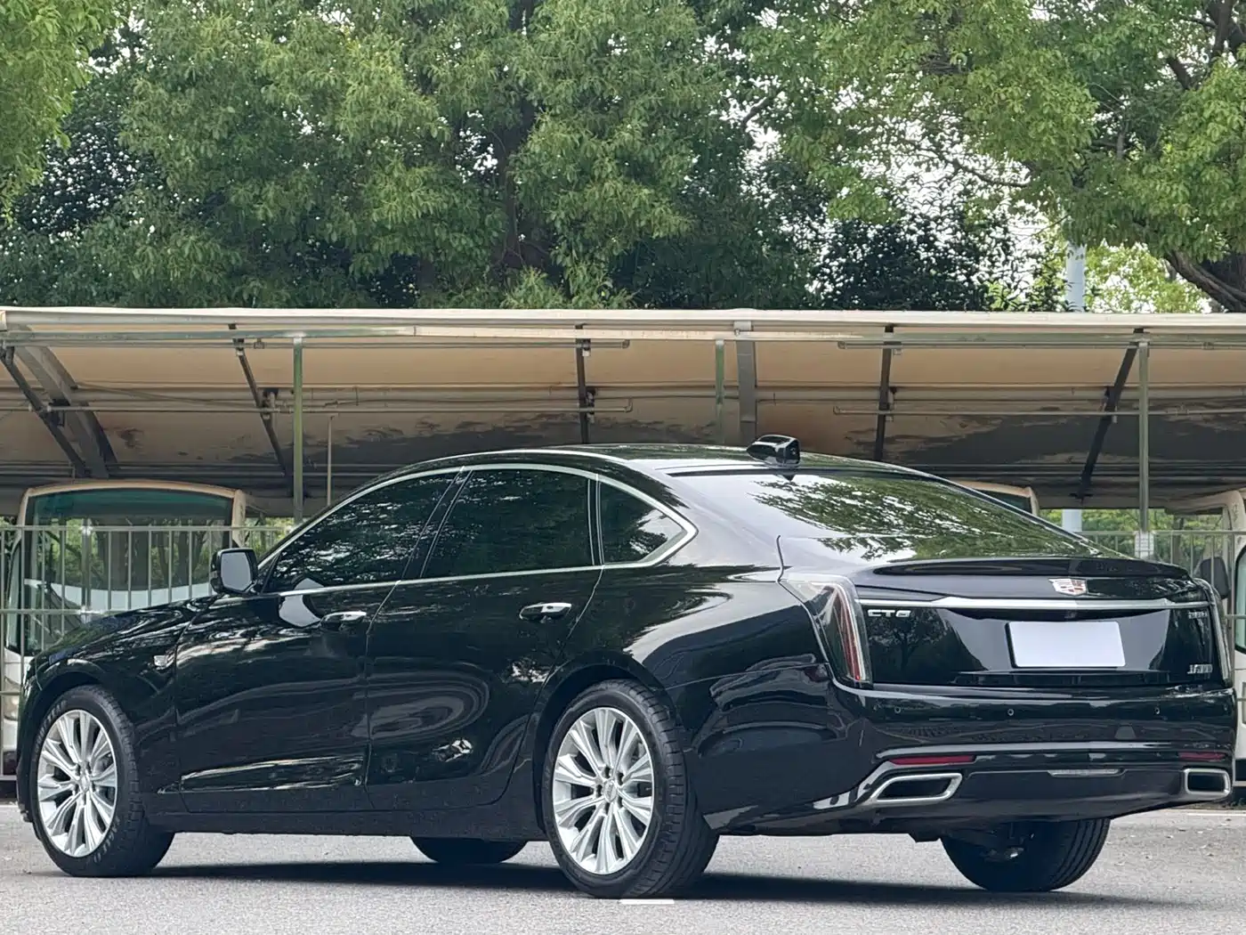 CADILLAC CT6