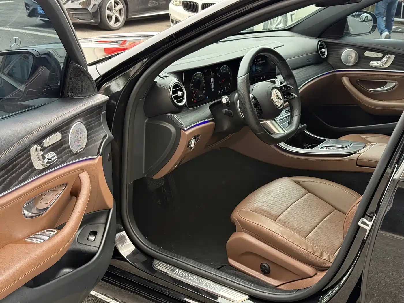 Mercedes-Benz E-Class 2021 E 300 L Luxury фото 4