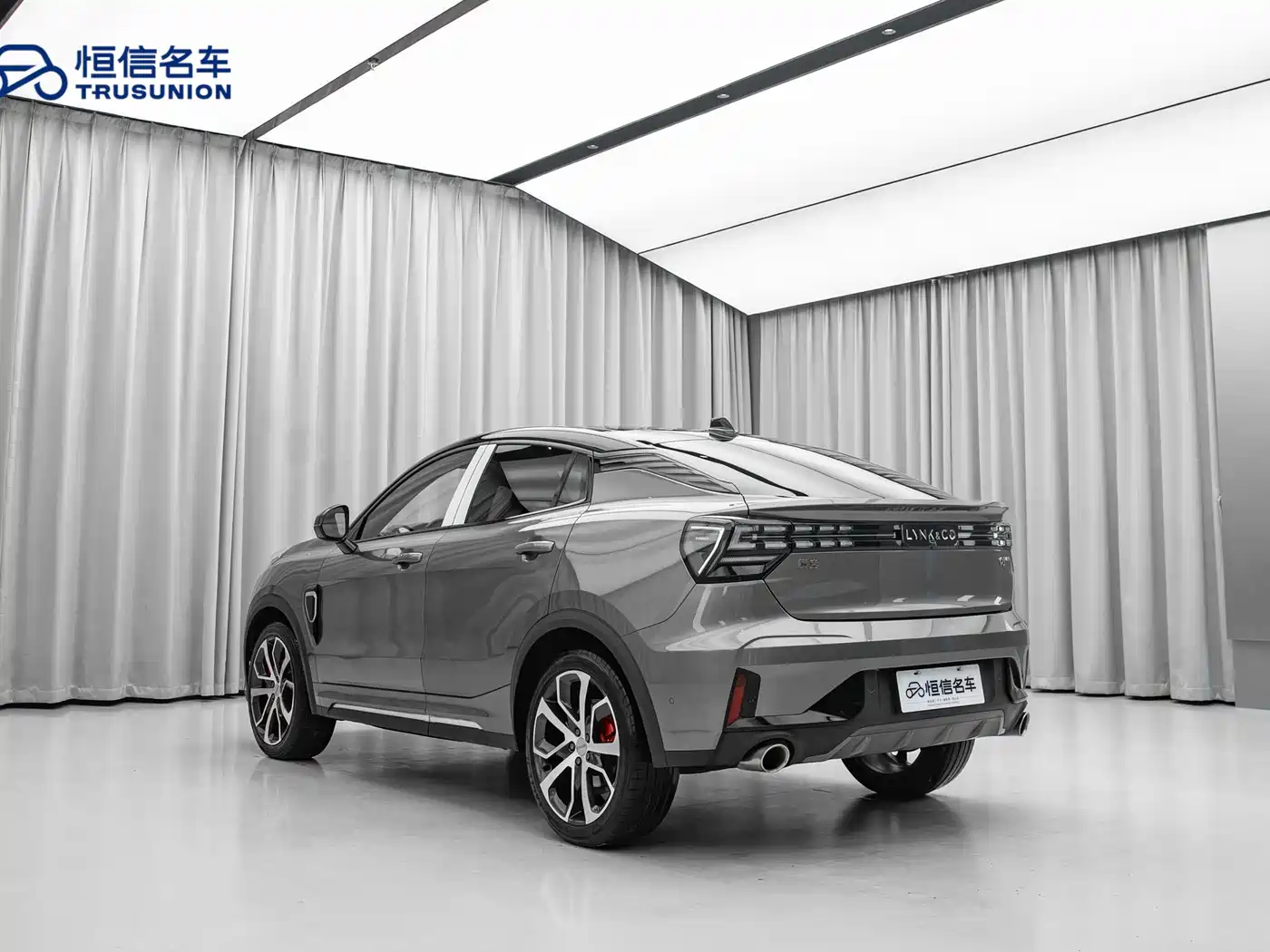 Lynk & Co 05 2020 2.0TD 4WD Halo Edition фото 6
