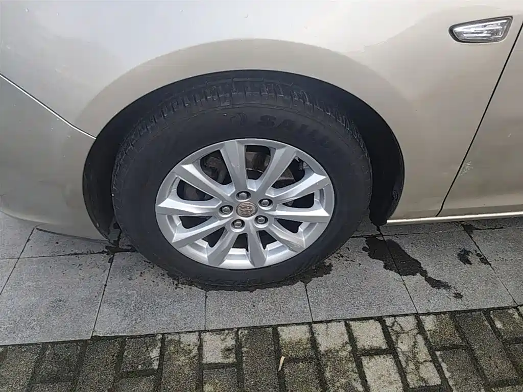 Buick Excelle 2013 Model GT 1.6L Manual Comfort фото 23