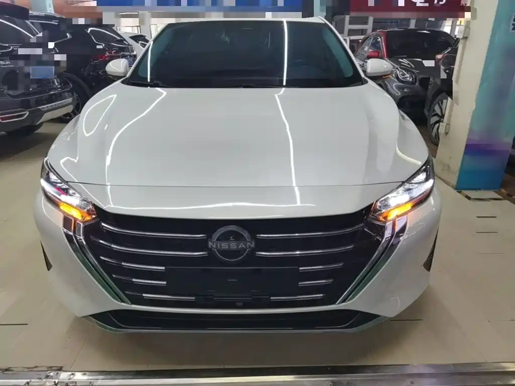 Nissan SYLPHY, миниатюра 3