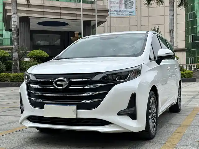 GAC TRUMPCHI M6