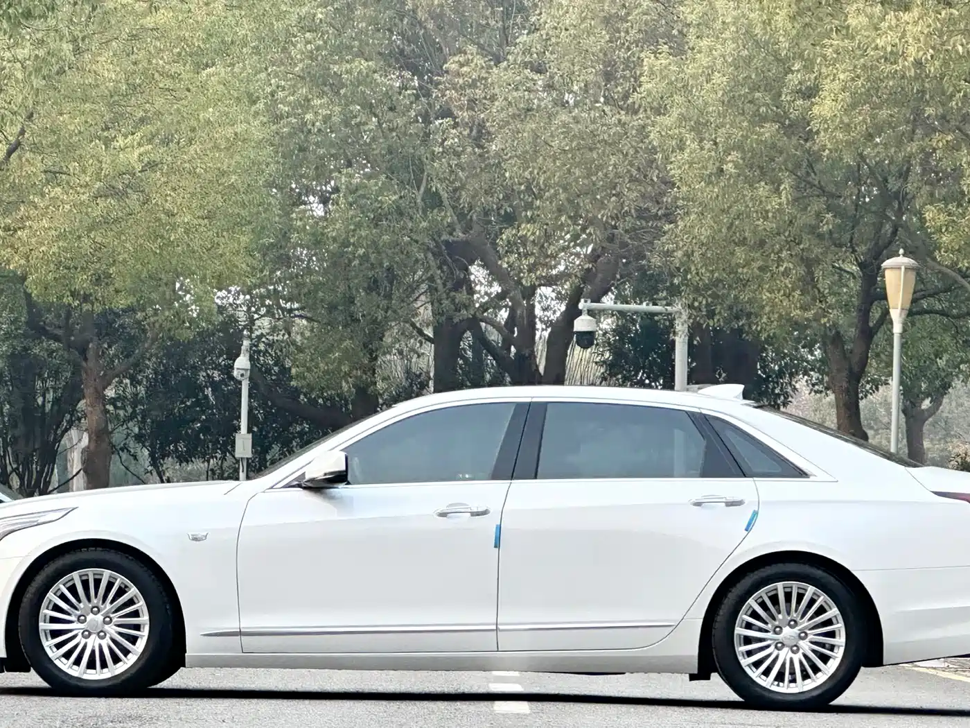 Cadillac CT6 2019 28T Luxury Model фото 3