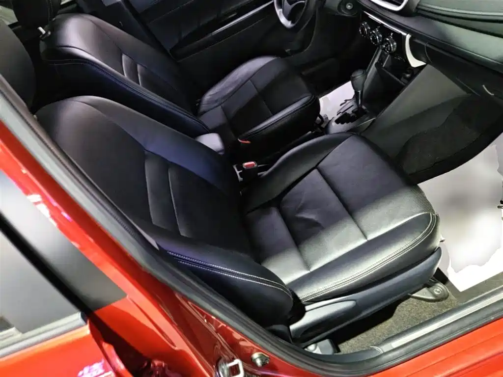Toyota YARiS L Zhi Xuan 2019 1.5E CVT MeiDong Edition China VI фото 25