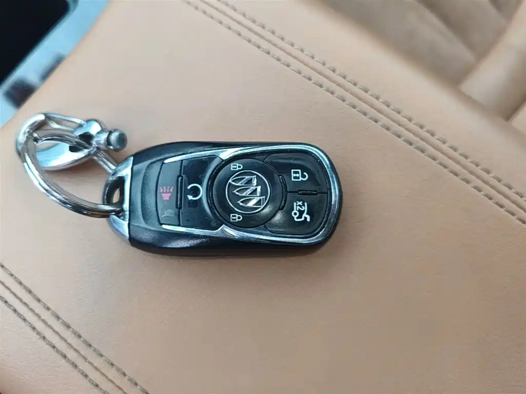 Buick LaCrosse 2016 20T Elite Type фото 9