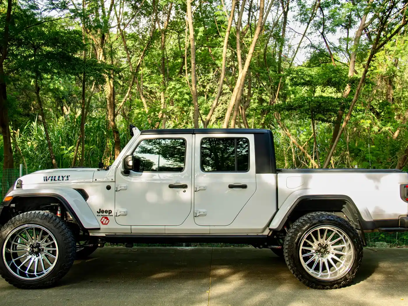 JEEP GLADIATOR