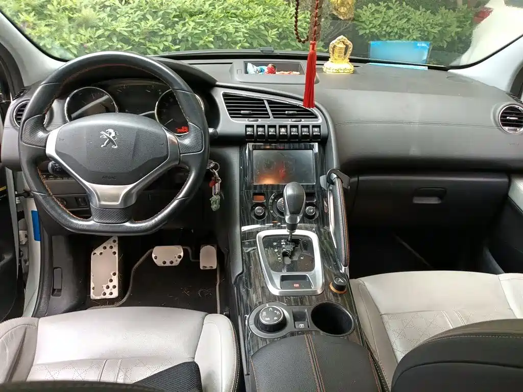Peugeot 3008 2015 1.6THP Automatic Top Style Edition фото 13