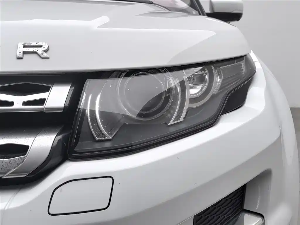 Land Rover Range Rover Evoque (Import) 2012 2.0T 5-door Premium Edition фото 7