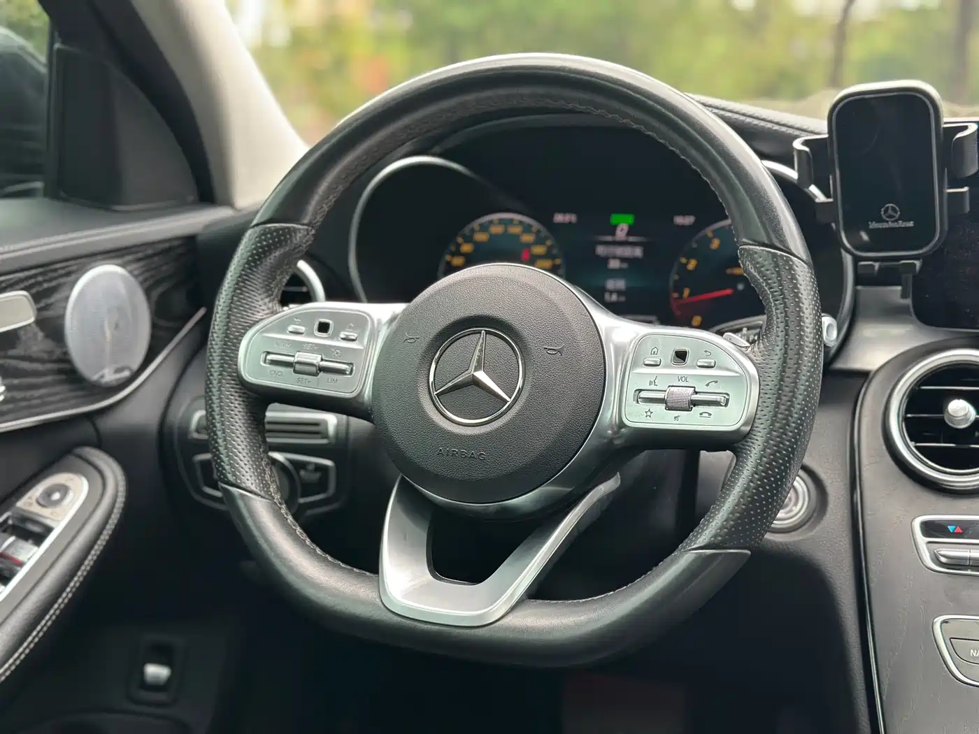 Mercedes-Benz C-Class 2021 C 260 L Sport Starry Exclusive Edition фото 21