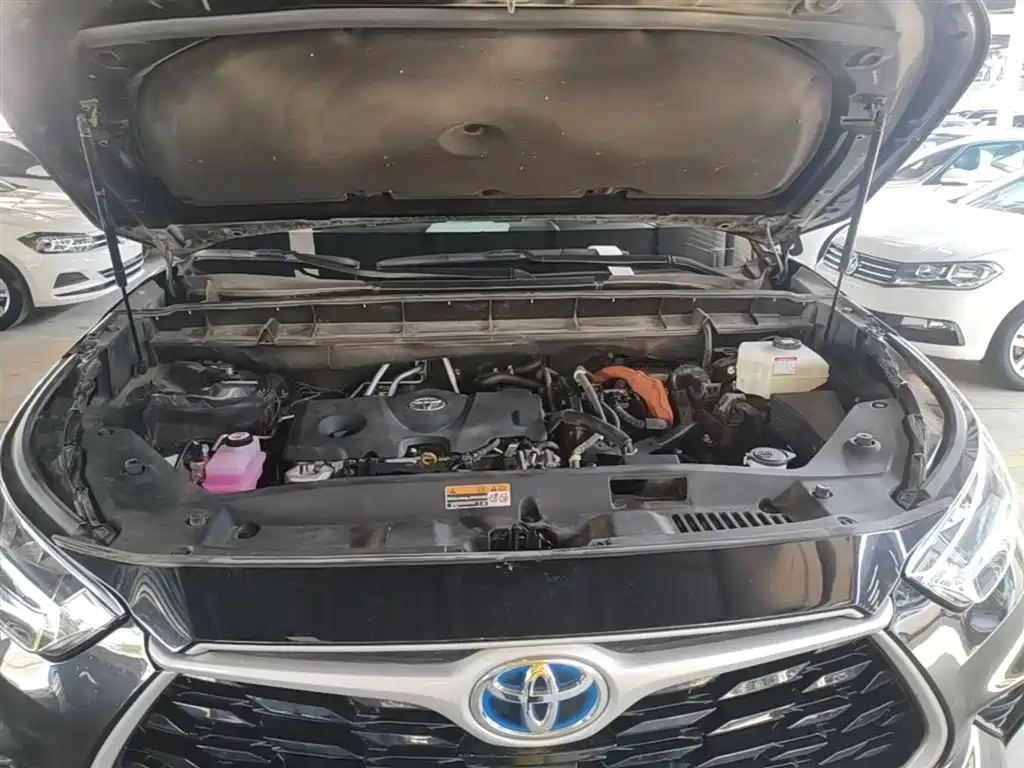 Toyota Highlander 2022 Dual Engine 2.5L AWD Elite 7-Seater фото 20