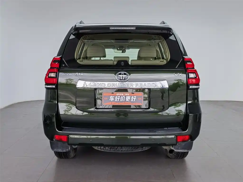 Toyota Prado 2018 3.5L Auto VX NAVI фото 4